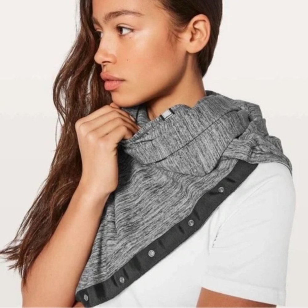 Lululemon Vinyasa Scarf